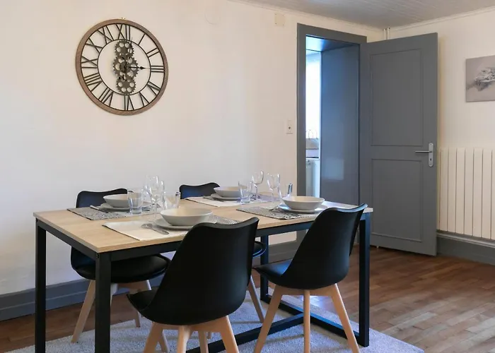 Appart-Hotel-Darney